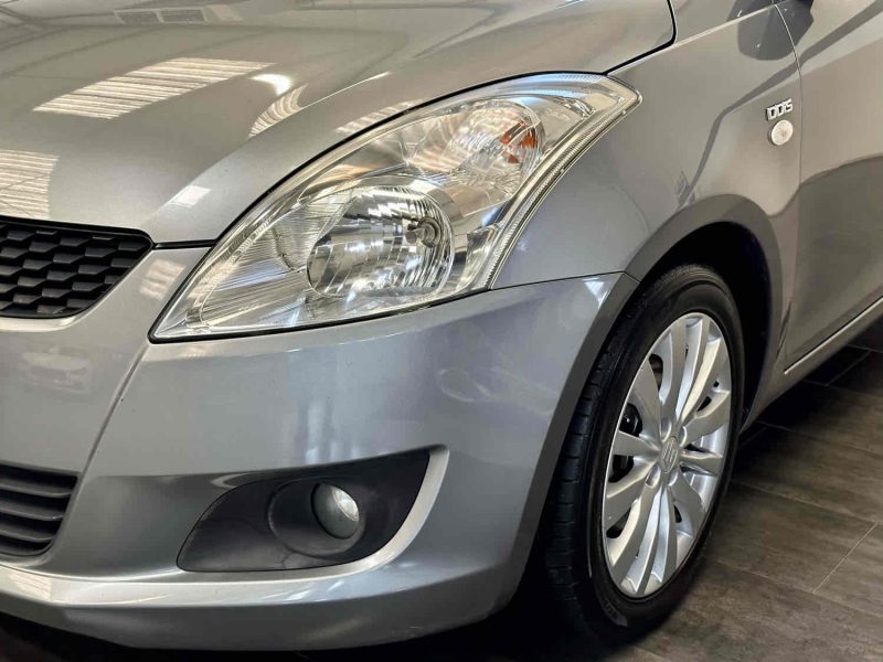 SUZUKI SWIFT 2011