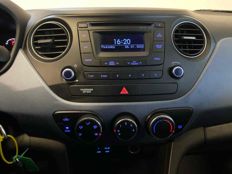 HYUNDAI I10 2015