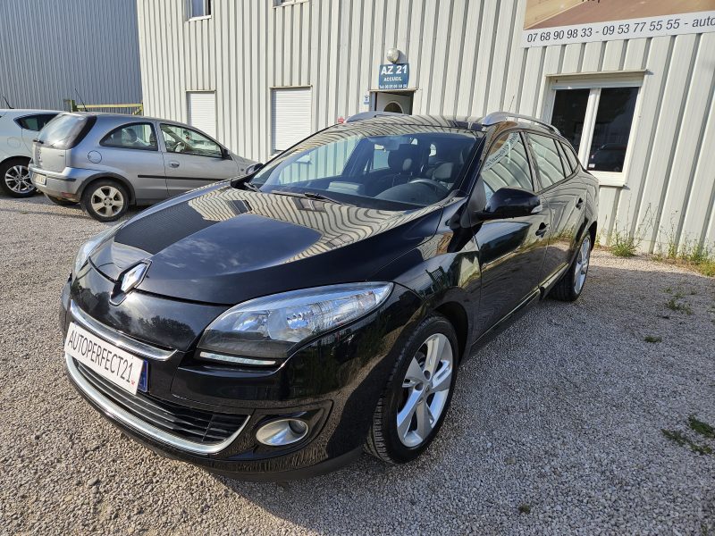 RENAULT MEGANE III Grandtour 2012