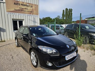 RENAULT MEGANE III Grandtour 2012