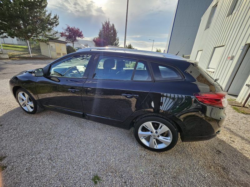 RENAULT MEGANE III Grandtour 2012