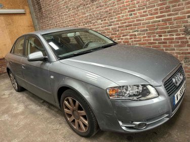 Audi A4 2.0 TDI 140 cv Ambition