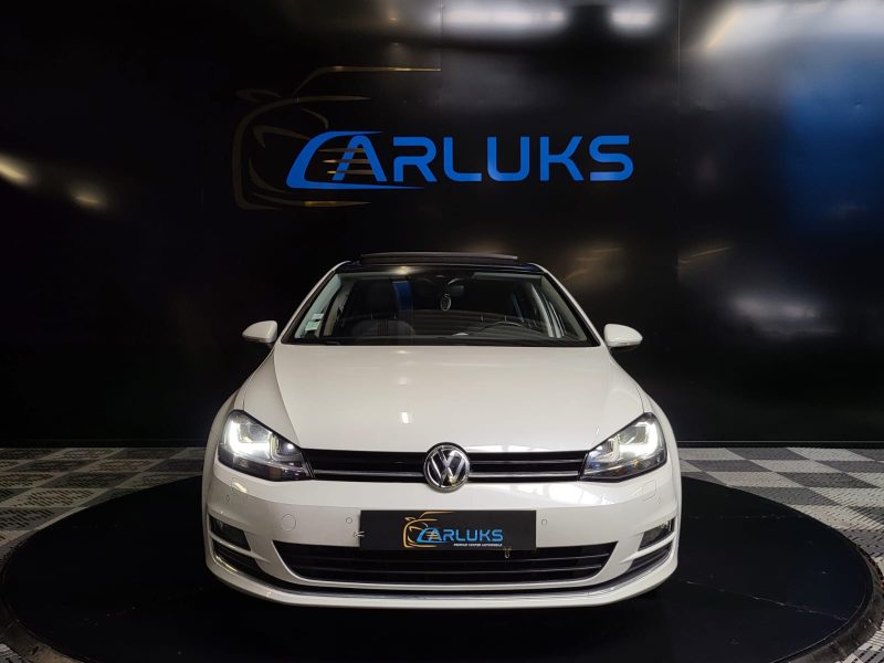 VOLKSWAGEN GOLF VII 1.4 TSI 150cv ALLSTAR / TOIT OUVRANT+CARPLAY+CAMÉRA DE RECUL+SIÈGES CHAUFFANTS+E