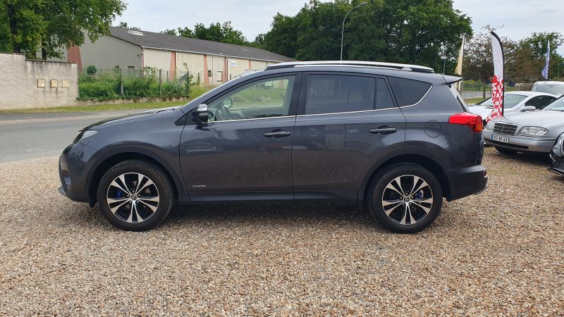 TOYOTA RAV 4 IV 2015