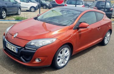 RENAULT MEGANE III Coupé 2012