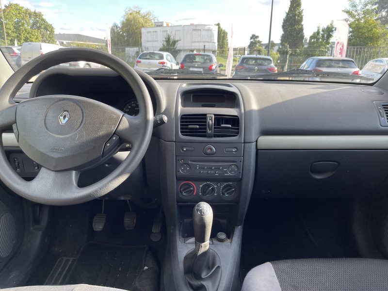 RENAULT CLIO 2006