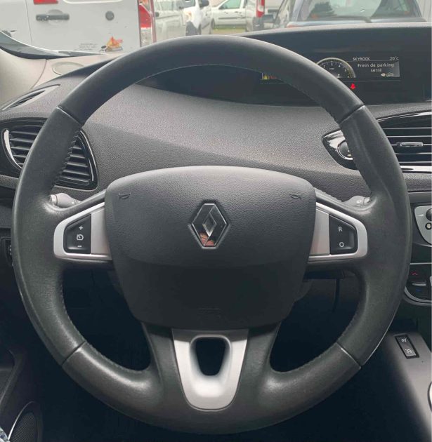 RENAULT MEGANE SCENIC 2012