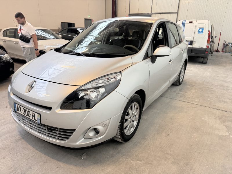 RENAULT SCENIC III 2010