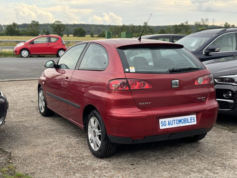 SEAT IBIZA 2004