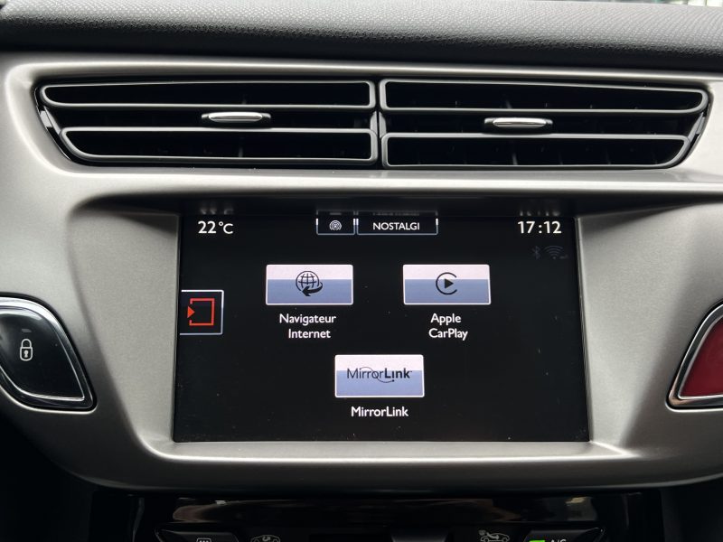 CITROEN C3 II PHASE 2 FEEL 1.2 82 ECRAN TACTILE APPLE CARPLAY REGULATEUR CRIT AIR 1 - GARANTIE 1 AN