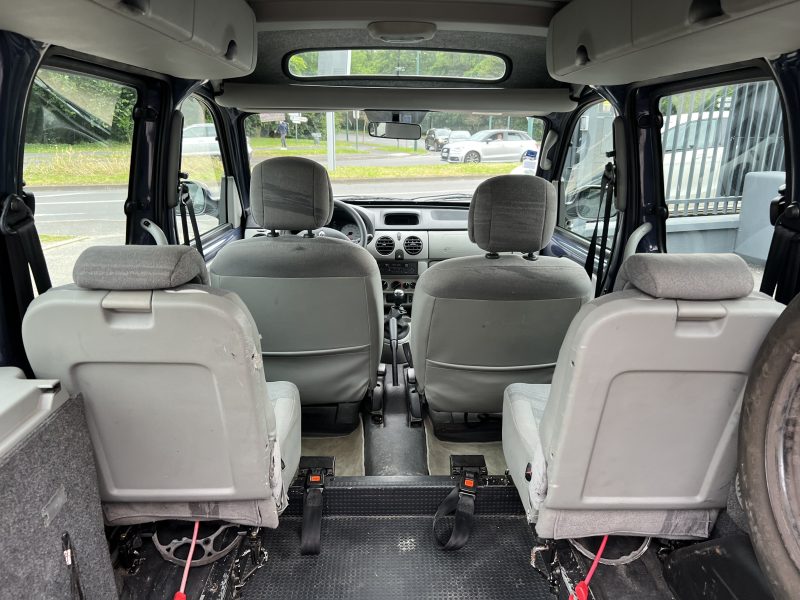 RENAULT KANGOO (2) TPMR 1.5 DCI 80 AMENAGE TRANSPORT HANDICAPE FAUTEUIL / 5 PORTES - GARANTIE 1 AN