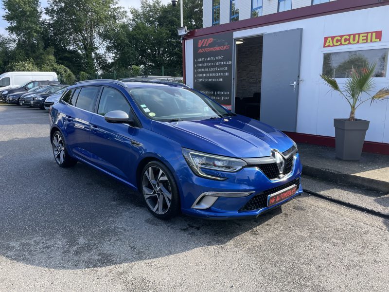 RENAULT MEGANE IV Estate GT 2017