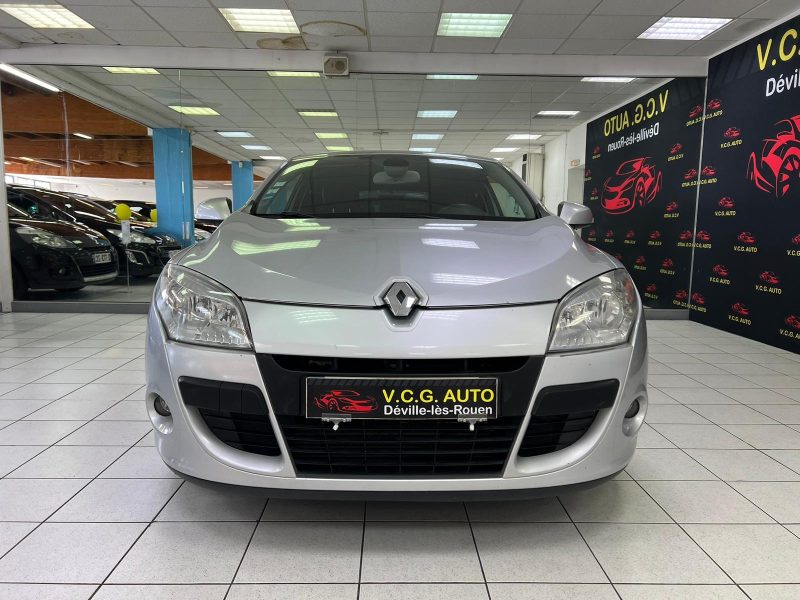 RENAULT MEGANE COUPE DCI 130CH FAP ECO2 PRIVILEGE