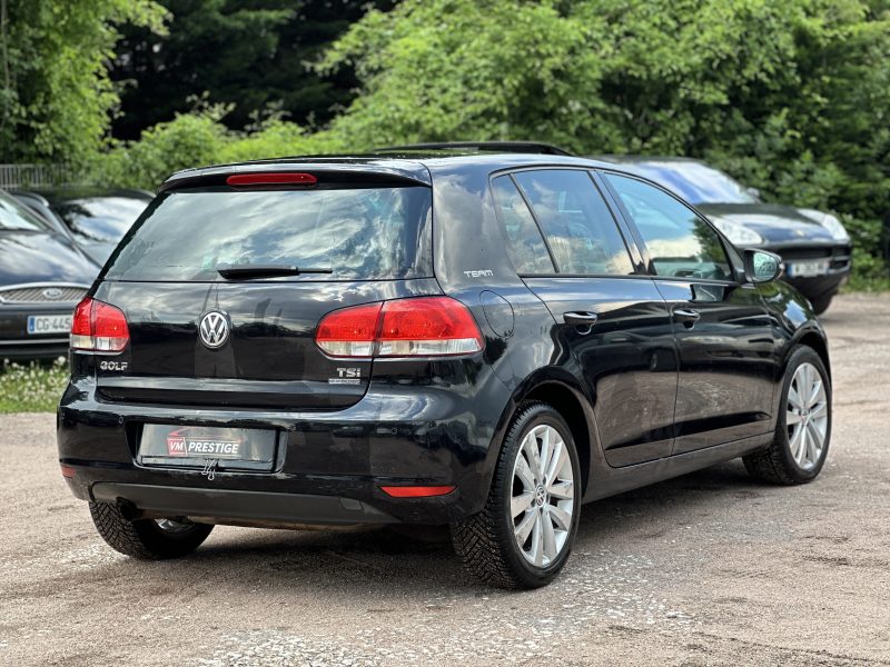 VOLKSWAGEN GOLF 6 2010