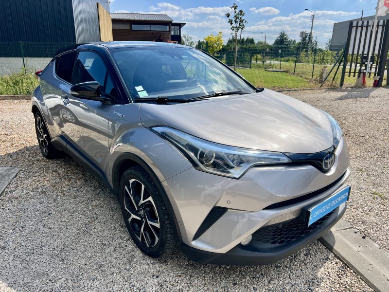 TOYOTA C-HR 1.8 HYBRID 122H GRAPHIC 2017