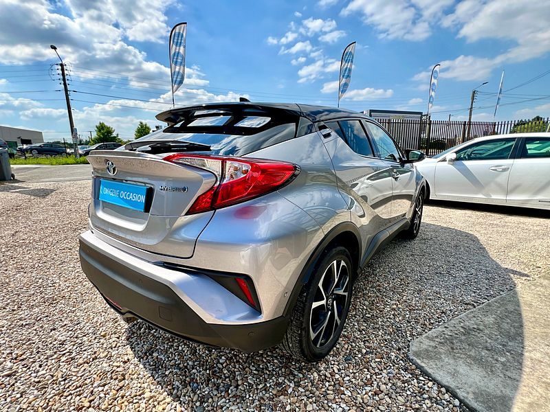 TOYOTA C-HR 1.8 HYBRID 122H GRAPHIC 2017