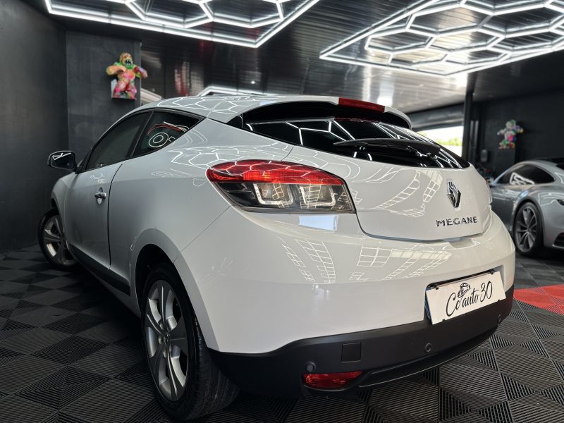 RENAULT MEGANE 2011