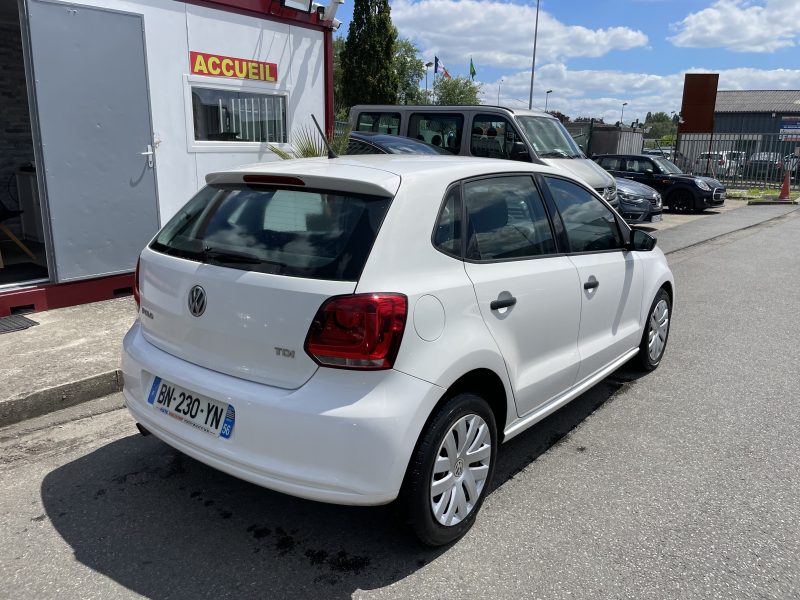 VOLKSWAGEN POLO V 2011