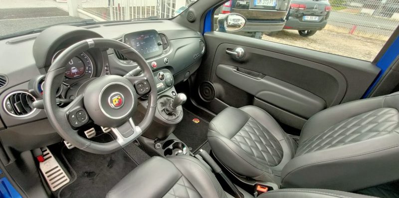 FIAT 500 ABARTH 595 F 1,4 T JET 165 ch