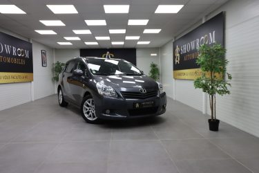 TOYOTA VERSO 2011