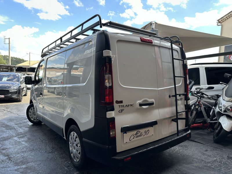 RENAULT TRAFIC III Fourgon 2019