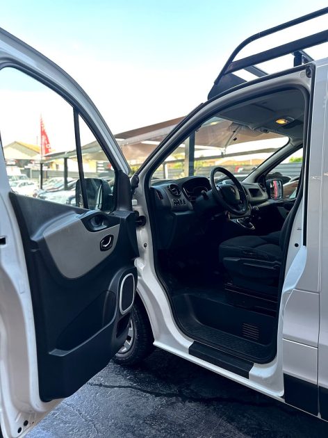 RENAULT TRAFIC III Fourgon 2016