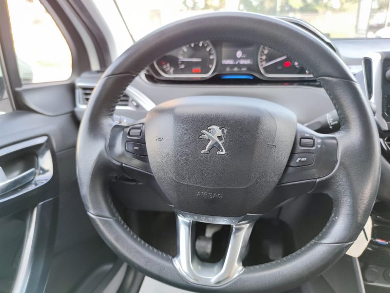 PEUGEOT 208 I 2012