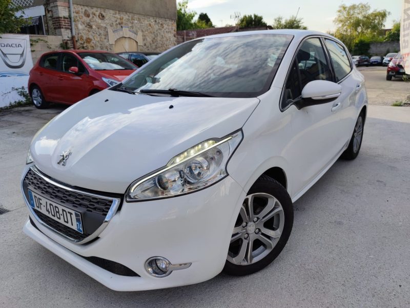 PEUGEOT 208 I 2012