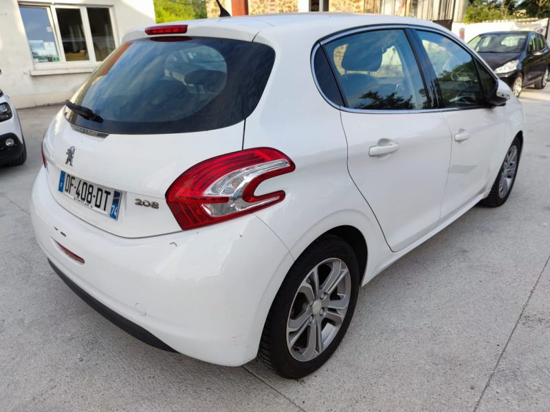 PEUGEOT 208 I 2012