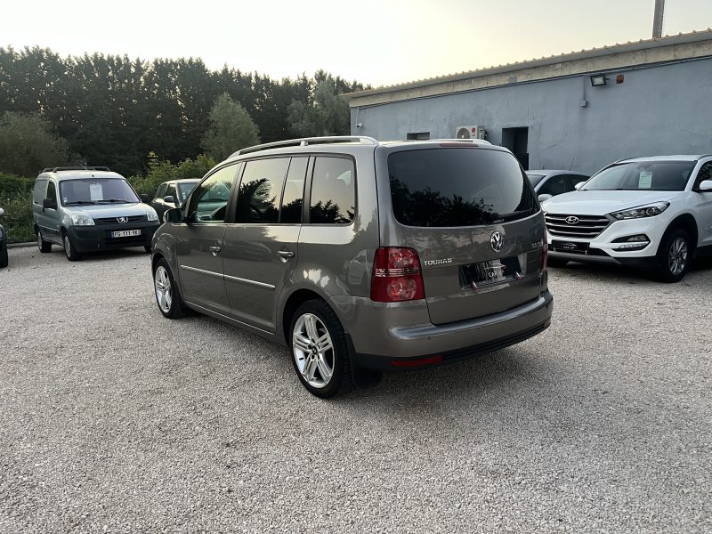 VOLKSWAGEN TOURAN 2007