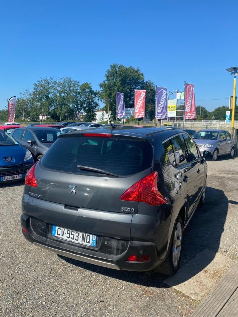 PEUGEOT 3008 ACTIVE 2013