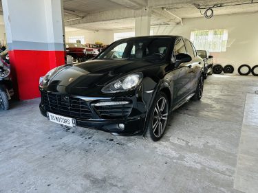 PORSCHE CAYENNE 2013