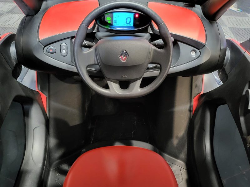 RENAULT TWIZY Electrique 13kw 17cv Life 80 Boîte Auto / Version 80 km/h