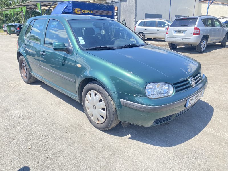 VOLKSWAGEN GOLF 1999