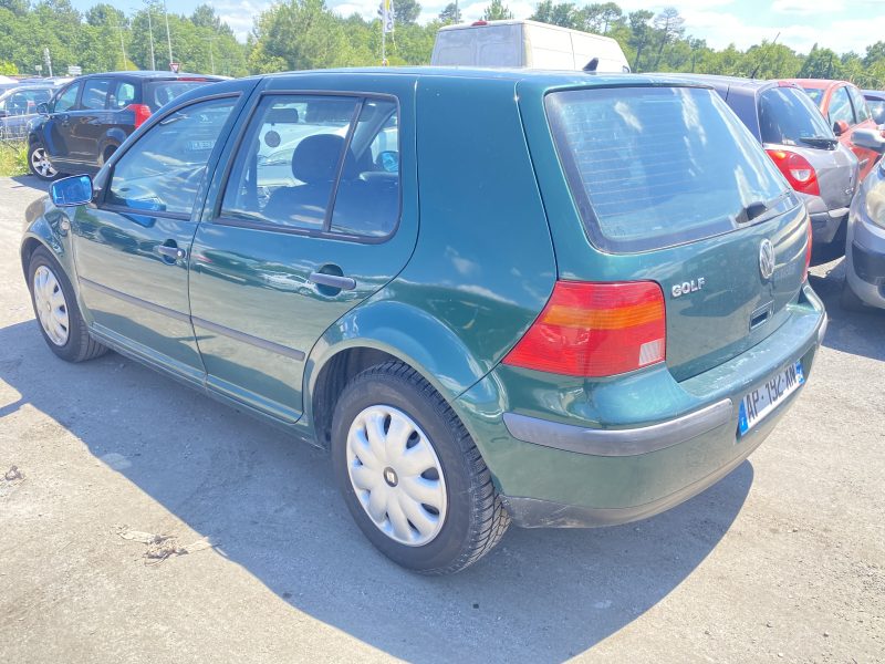 VOLKSWAGEN GOLF 1999