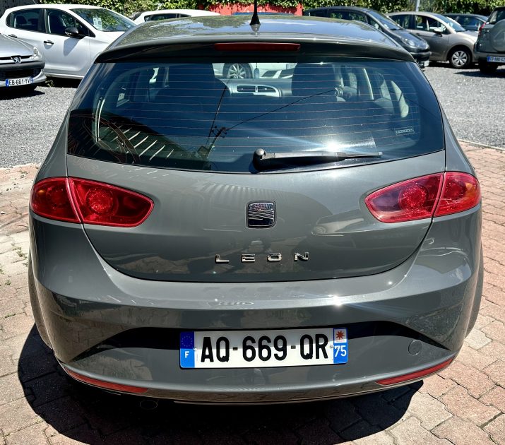 SEAT LEON 1.9L TDI 105cv *STYLE* / GARANTIE REVISEE