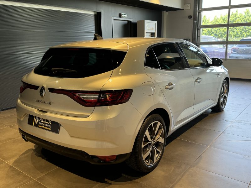 RENAULT MEGANE IV  2016