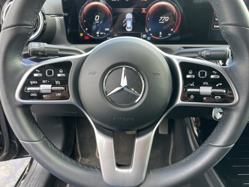 MERCEDES CLA 2022