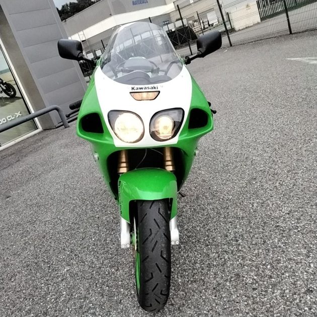 KAWASAKI ZX7R 1996