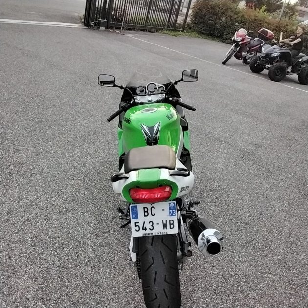 KAWASAKI ZX7R 1996