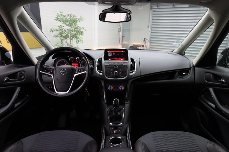 OPEL ZAFIRA TOURER 2014