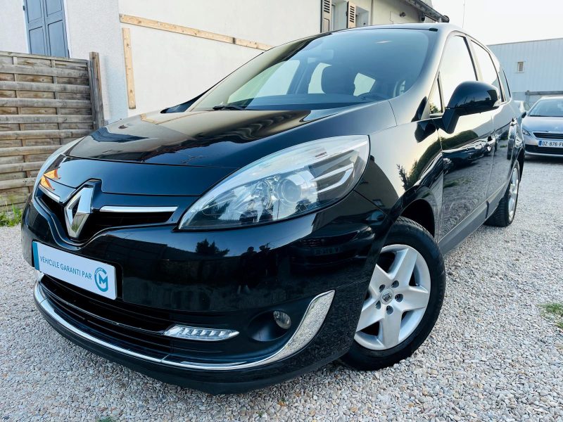 RENAULT SCENIC III 2013