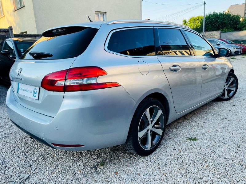 PEUGEOT 308 SW II 2015