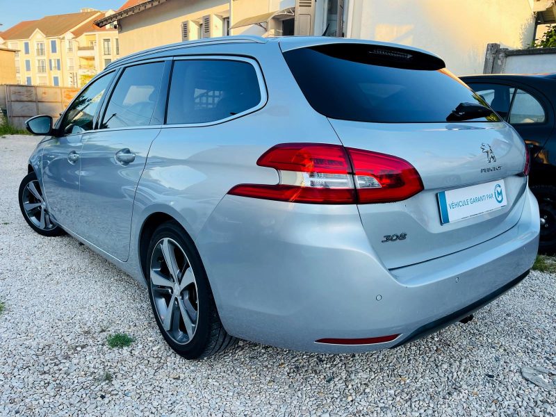 PEUGEOT 308 SW II 2015