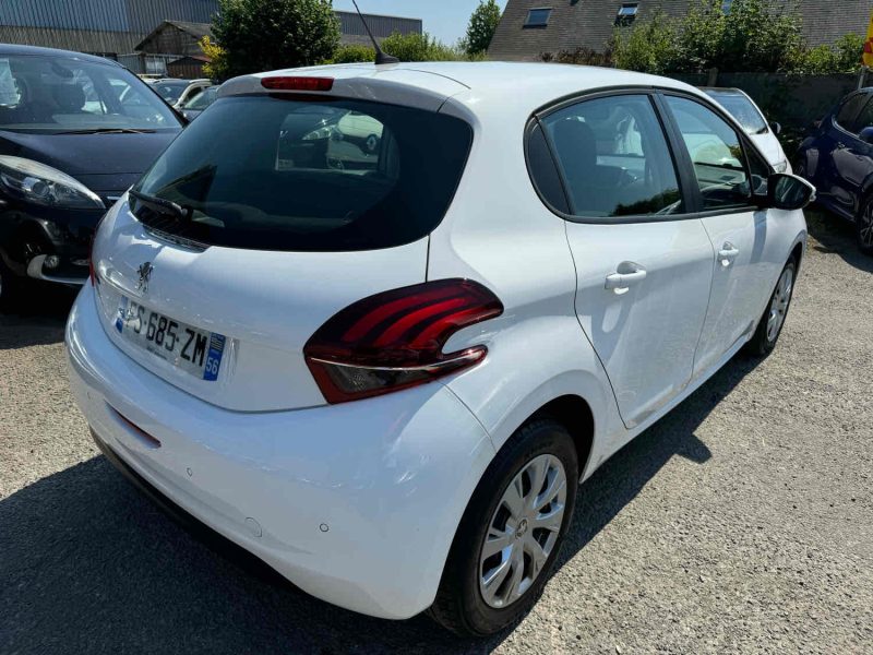 PEUGEOT 208 1.5 BLUEHDI