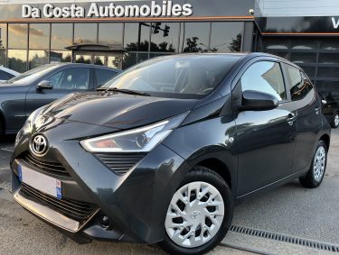 TOYOTA AYGO II PHASE 2 X-PLAY 1.0 VVT-i 72 CAMERA RECUL REGULATEUR APPLE CARPLAY 5 Pts Garantie 1 an