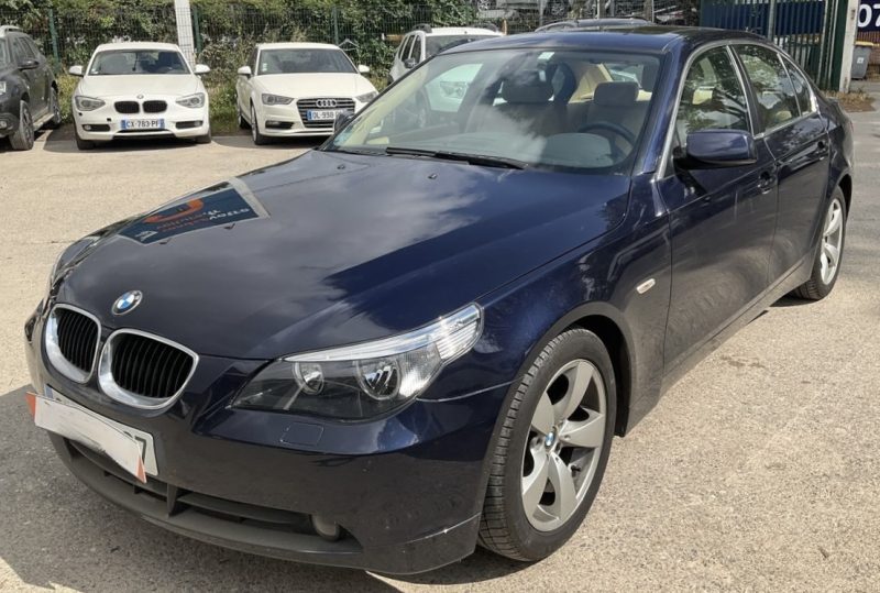 BMW SERIE 5 E60 LUXE 525D 2.5 6 CYLINDRES 177 1ERE MAIN BOITE AUTO CUIR TOIT OUVRANT - Garantie 1 an