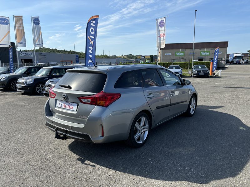 TOYOTA AURIS 2.0 D4D 125 cv DYNAMIC