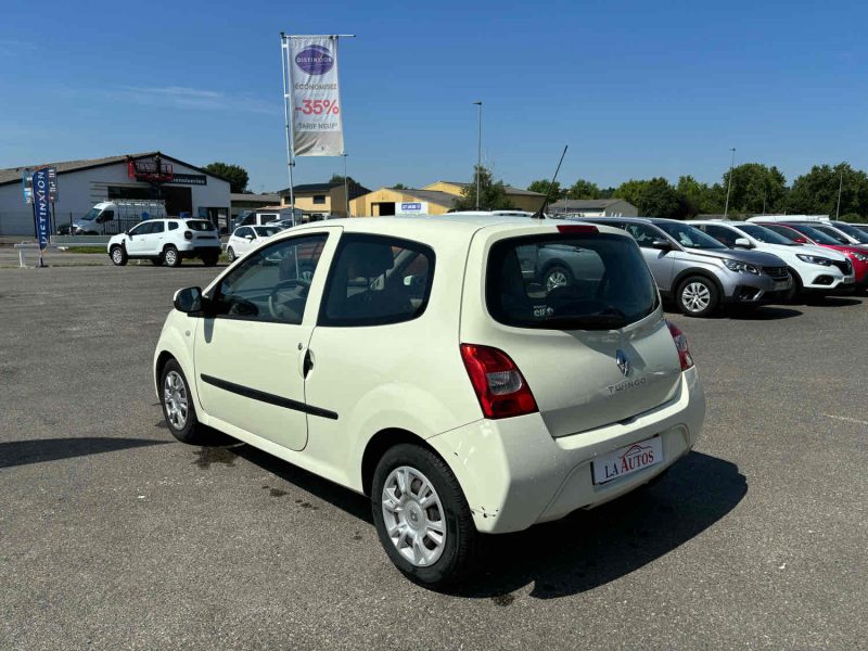 RENAULT TWINGO 1.2 16V 76 cv