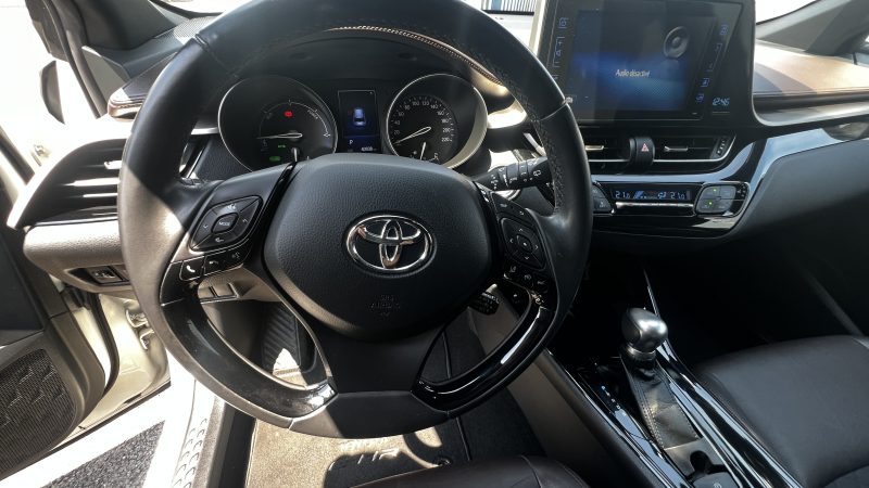 TOYOTA C-HR Hybride 122 ch Distinctive